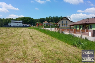 pozemek k výstavbě rodinného domu u Hradce Králové - Stěžírky